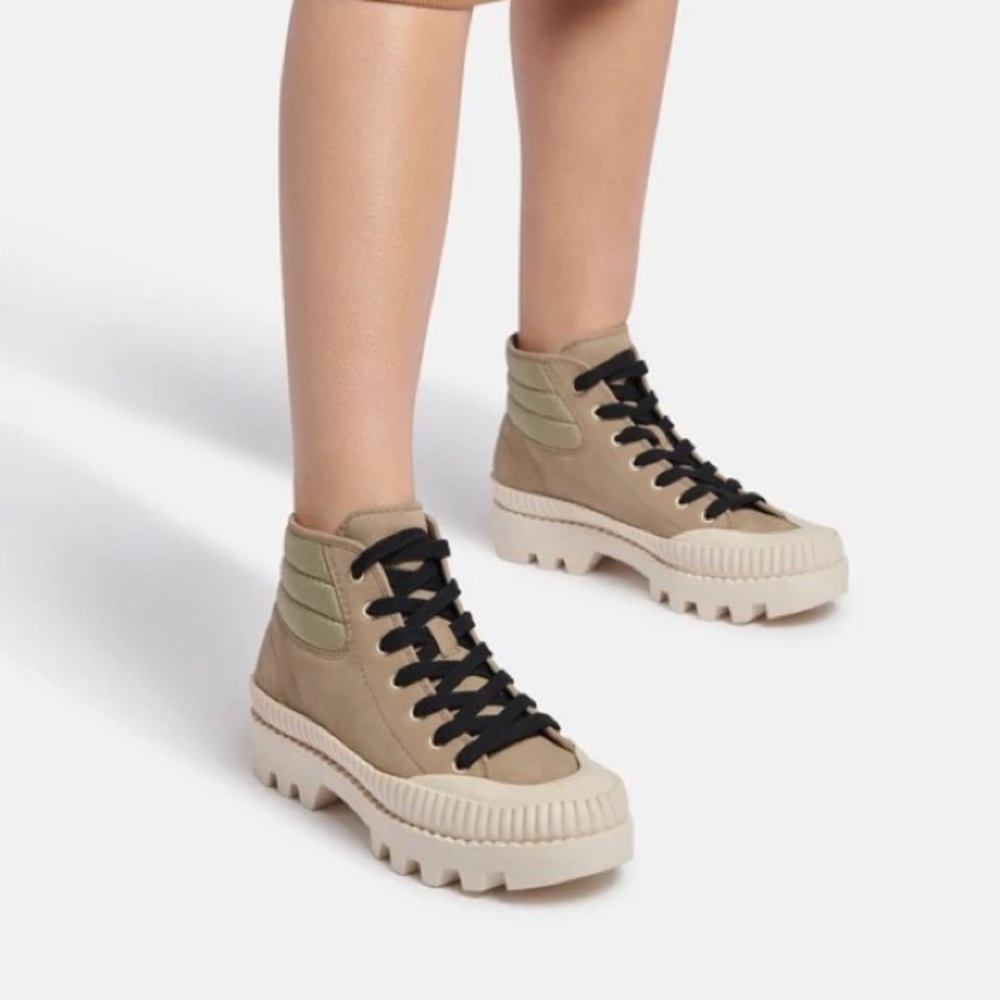 Dolce Vita Ociana Sneakers in Moss Nubuck